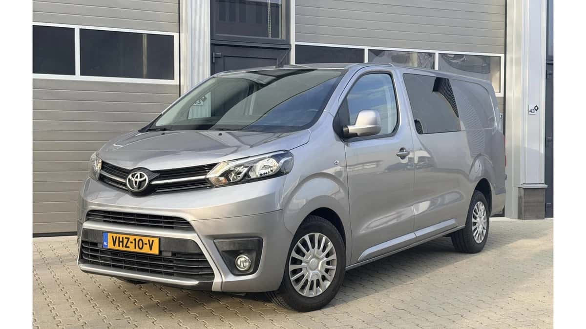 Toyota Proace (2021) — foto 1
