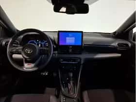 Toyota Yaris (2025) thumbnail 2