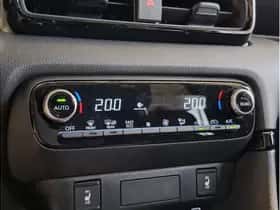 Toyota Yaris (2025) thumbnail 35