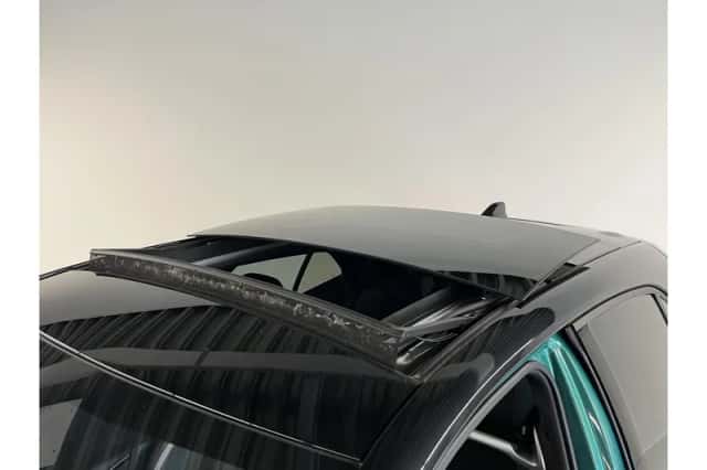 Toyota Corolla (2025) thumbnail 4