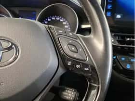 Toyota C-HR (2019) thumbnail 20