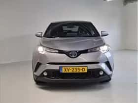 Toyota C-HR (2019) thumbnail 8