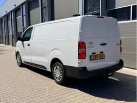 Toyota Proace (2023) thumbnail 8