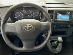 Toyota Proace (2023) thumbnail 9