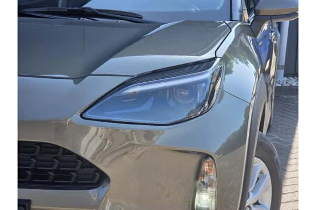 Toyota Yaris Cross (2024) thumbnail 2