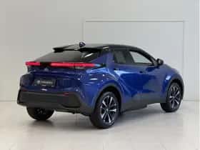 Toyota C-HR (2025) thumbnail 3