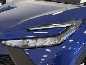 Toyota C-HR (2025) thumbnail 6