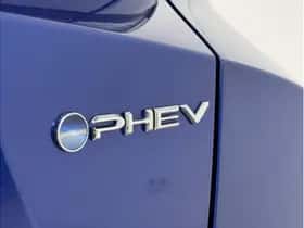 Toyota C-HR (2025) thumbnail 10