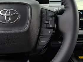 Toyota bZ4X (2026) thumbnail 25