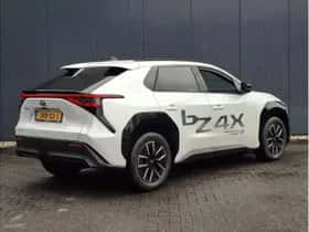 Toyota bZ4X (2026) thumbnail 5