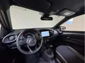 Toyota Aygo X (2024) thumbnail 6