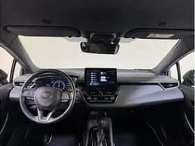 Toyota Corolla (2024) thumbnail 2
