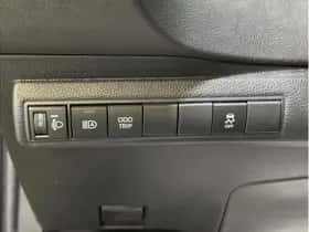 Toyota Corolla (2024) thumbnail 24