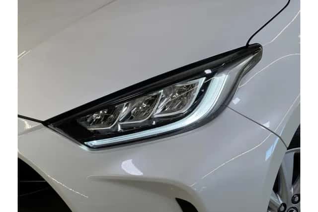 Toyota Yaris (2022) thumbnail 6