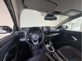 Toyota Yaris (2022) thumbnail 10