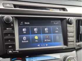 Toyota RAV4 (2016) thumbnail 30