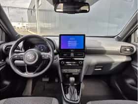 Toyota Yaris Cross (2024) thumbnail 13