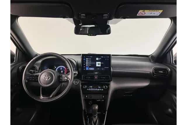 Toyota Yaris Cross (2025) thumbnail 2