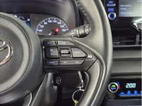 Toyota Yaris (2020) thumbnail 16