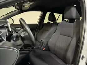 Toyota Corolla (2024) thumbnail 15
