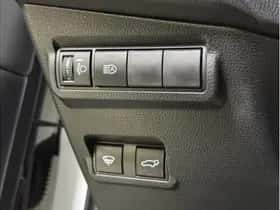 Toyota Corolla (2024) thumbnail 32