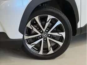 Toyota Corolla (2024) thumbnail 6