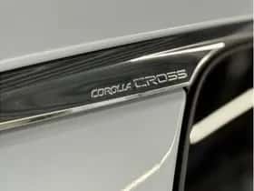 Toyota Corolla (2024) thumbnail 9