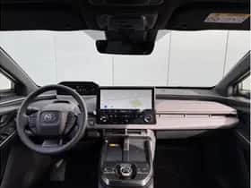 Toyota bZ4X (2026) thumbnail 2
