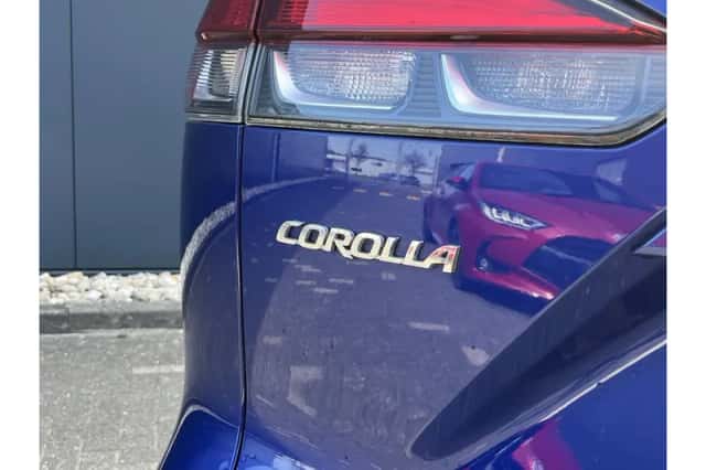 Toyota Corolla (2023) thumbnail 5
