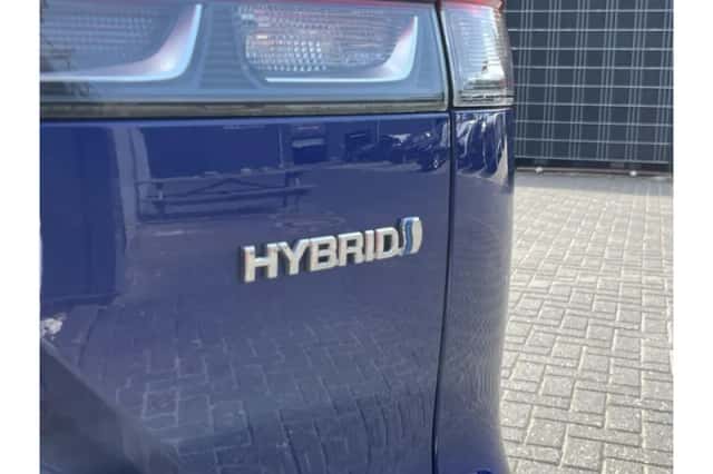 Toyota Corolla (2023) thumbnail 6