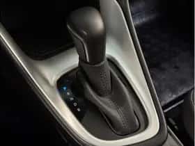 Toyota Yaris (2023) thumbnail 15