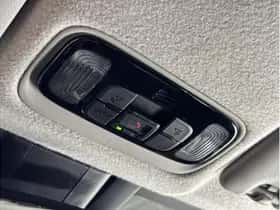 Toyota Yaris (2023) thumbnail 19