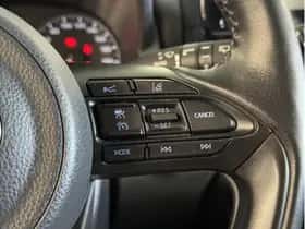Toyota Yaris (2023) thumbnail 21