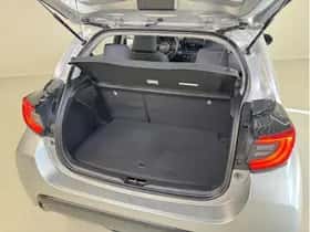 Toyota Yaris (2023) thumbnail 9