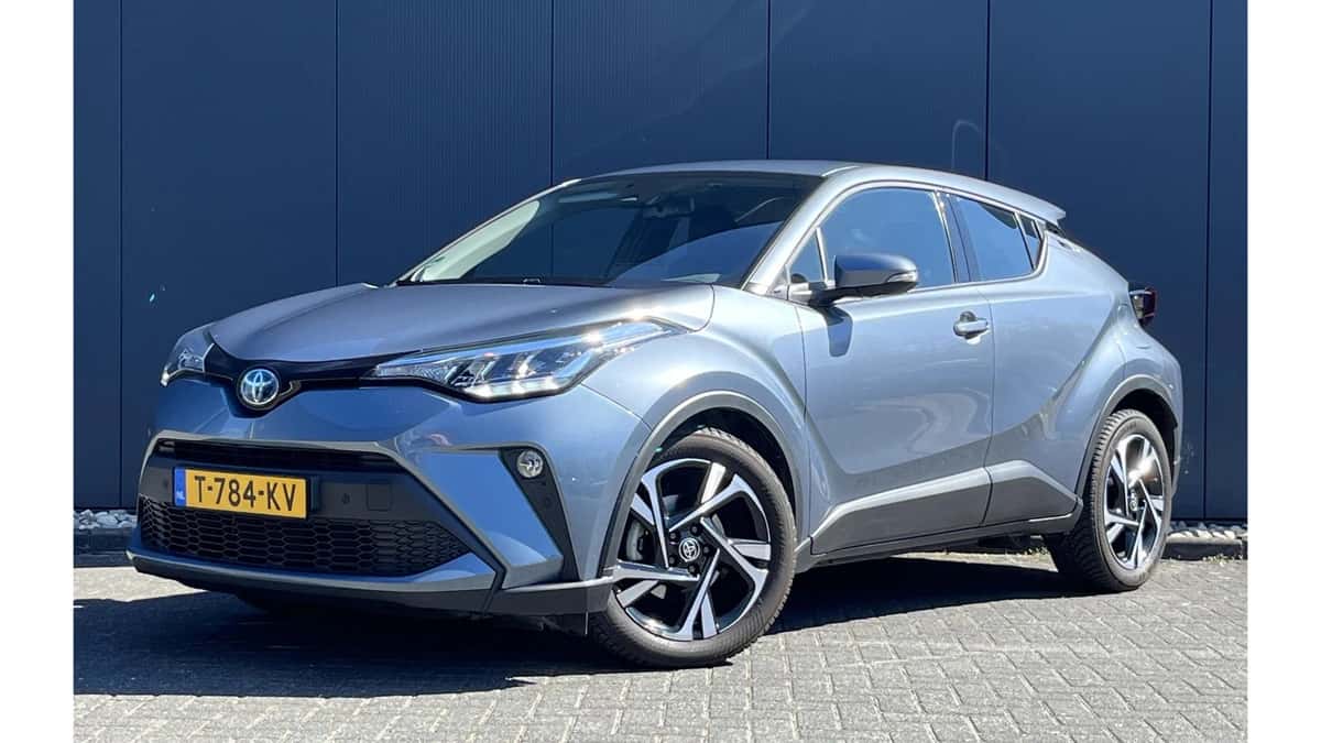 Toyota C-HR (2023) — foto 1