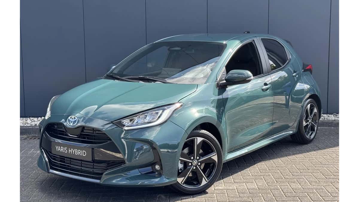 Toyota Yaris (2025) — foto 1