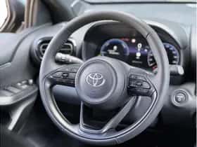 Toyota Yaris (2025) thumbnail 3