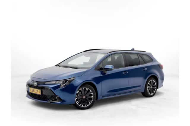 Toyota Corolla (2024) thumbnail 1