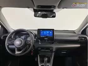 Toyota Yaris (2026) thumbnail 2