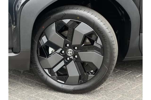 Toyota Urban Cruiser (2026) thumbnail 5