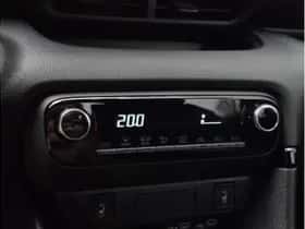 Toyota Yaris (2025) thumbnail 18