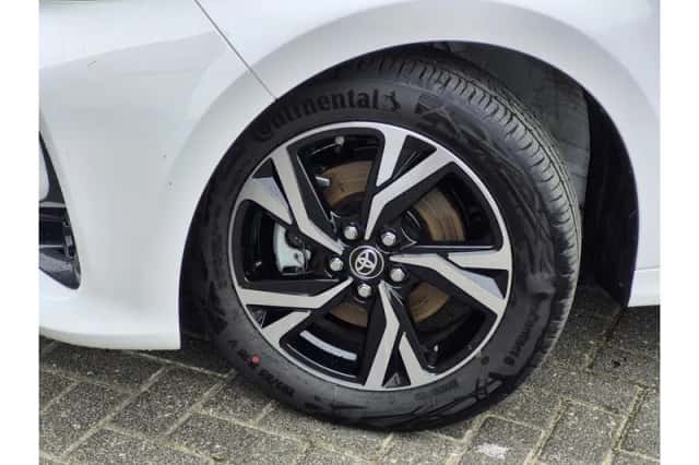 Toyota Yaris (2025) thumbnail 5