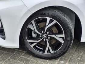 Toyota Yaris (2025) thumbnail 5