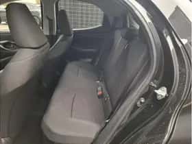 Toyota Yaris (2025) thumbnail 11