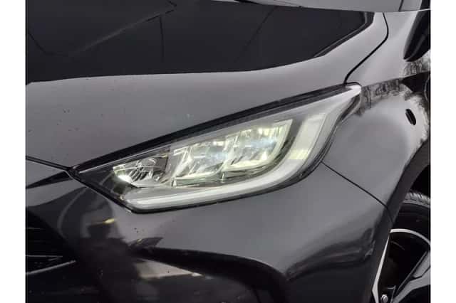 Toyota Yaris (2025) thumbnail 4