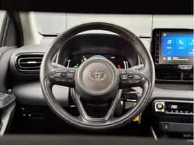 Toyota Yaris (2025) thumbnail 8