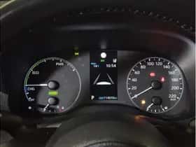 Toyota Yaris (2021) thumbnail 16