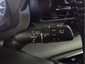 Toyota Yaris (2021) thumbnail 17