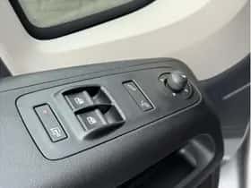 Toyota Proace (2025) thumbnail 12
