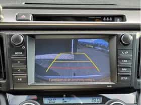 Toyota RAV4 (2016) thumbnail 13